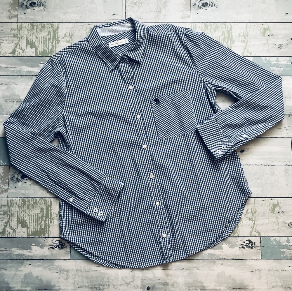 Abercrombie & Fitch button down shirt